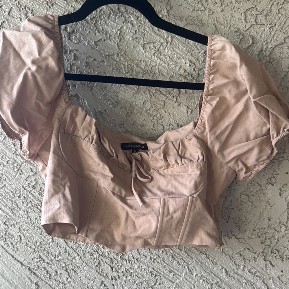 Kendall & Kylie Pink Puff Sleeve Crop Blouse